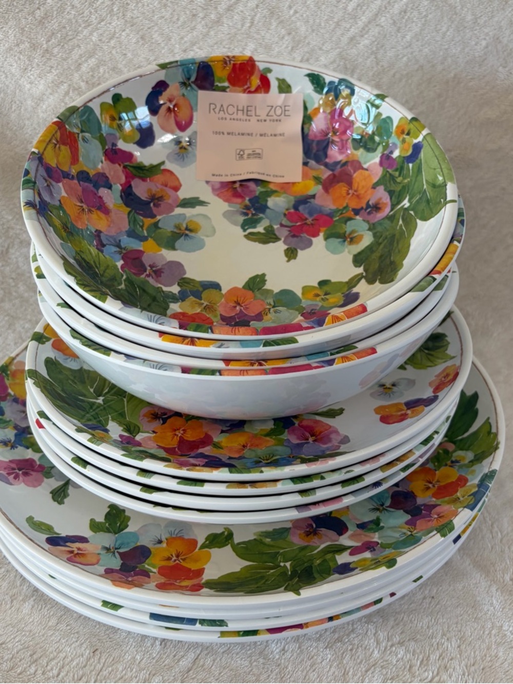 NWT Rachel Zoe Pansy Floral Melamine Dinnerware Set of 12